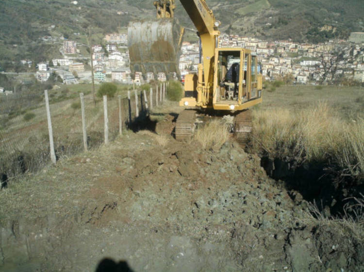 inizio lavori realizzazione strada - calvello - Potenza